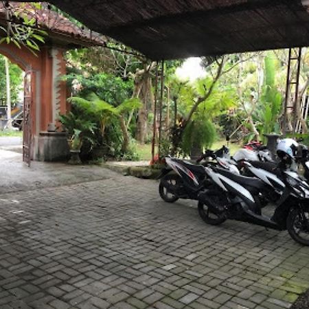Gina'S Guest House Sanur  Bagian luar foto