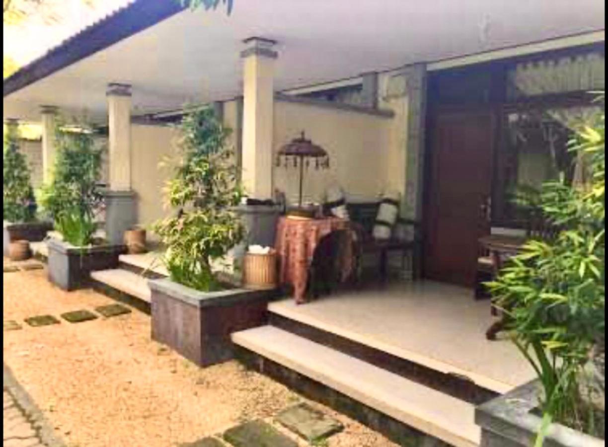 Gina'S Guest House Sanur  Bagian luar foto